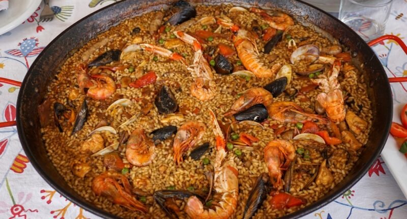 Photo paella dish